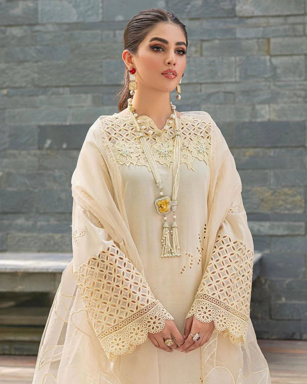 3 Piece Embroidered Chikankari Lawn Suit with Embroidered Organza Dupatta - Unstitched