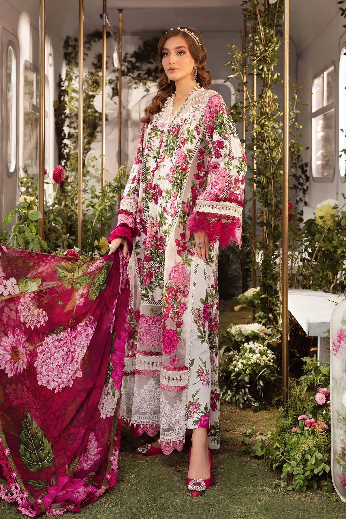 3 Piece Heavy Embroidery Lawn Suit with Chiffon Dupatta - Unstitched