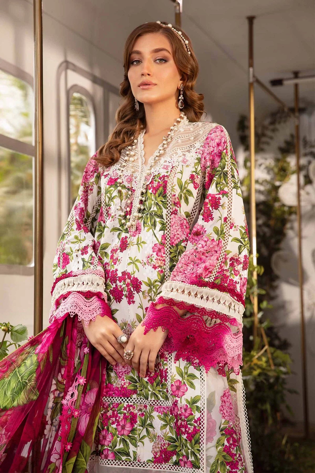 3 Piece Heavy Embroidery Lawn Suit with Chiffon Dupatta - Unstitched