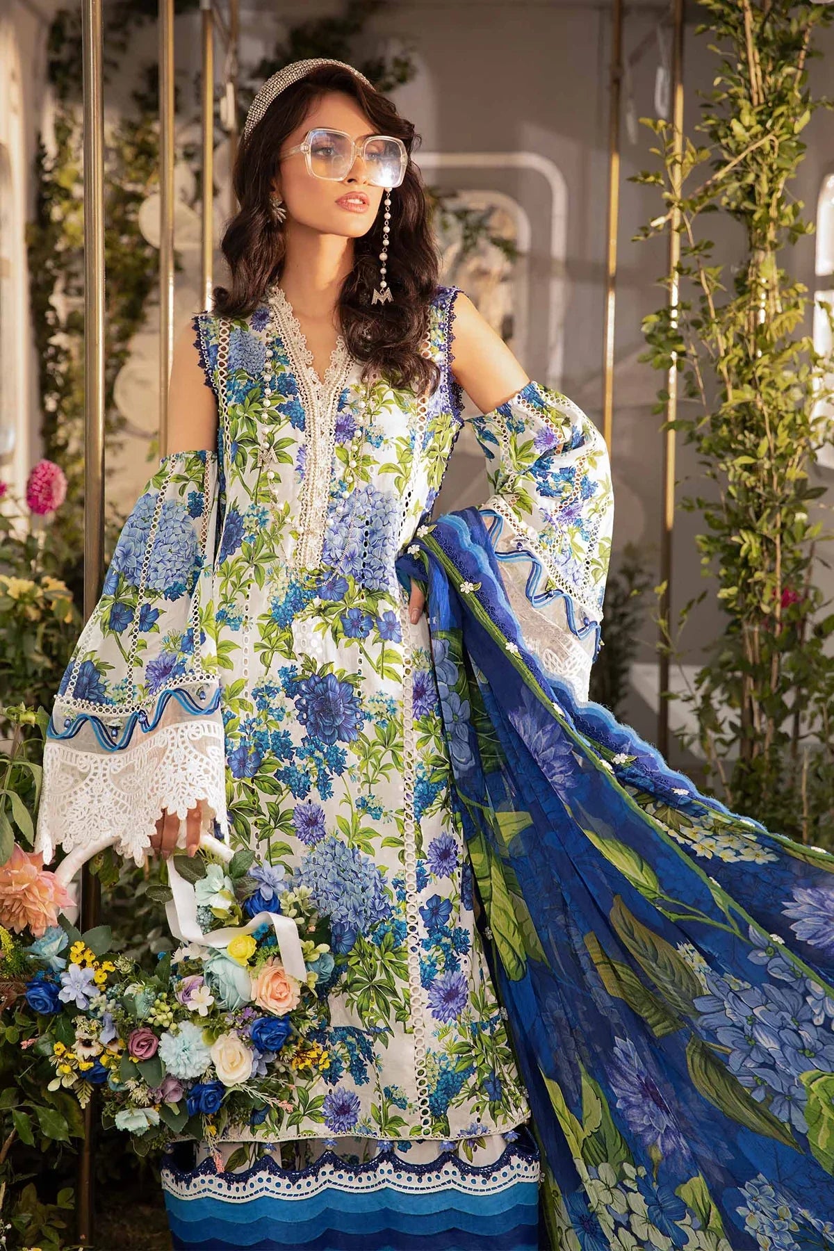 3 Piece Heavy Embroidery Lawn Suit with Chiffon Dupatta - Unstitched