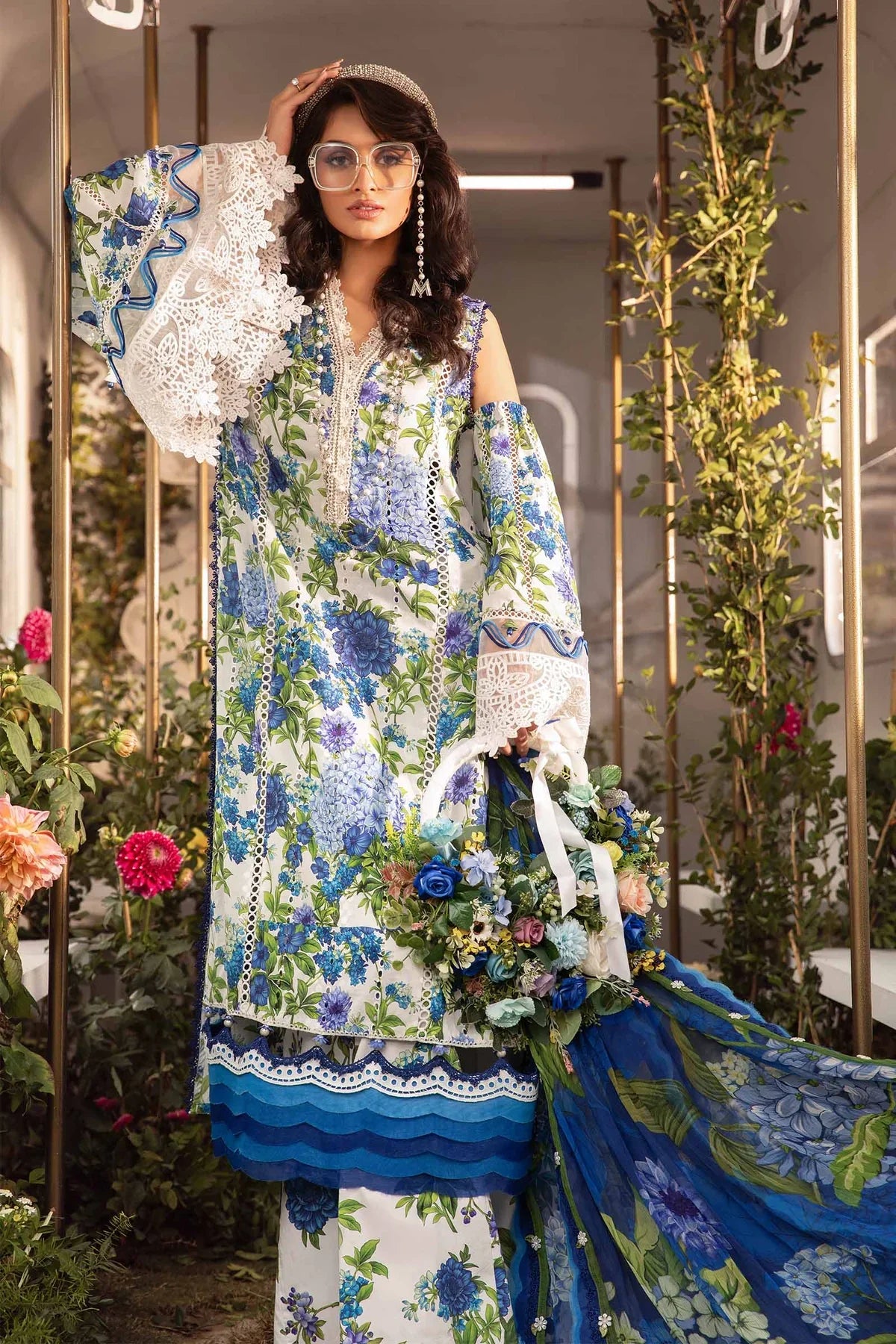 3 Piece Heavy Embroidery Lawn Suit with Chiffon Dupatta - Unstitched