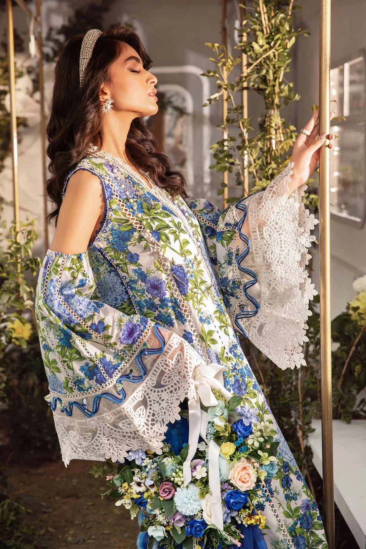 3 Piece Heavy Embroidery Lawn Suit with Chiffon Dupatta - Unstitched