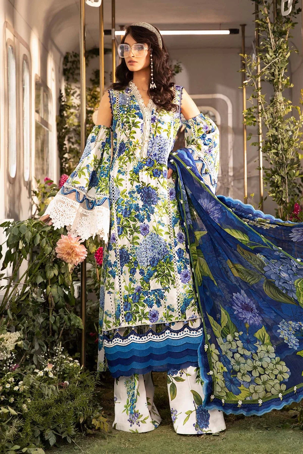 3 Piece Heavy Embroidery Lawn Suit with Chiffon Dupatta - Unstitched