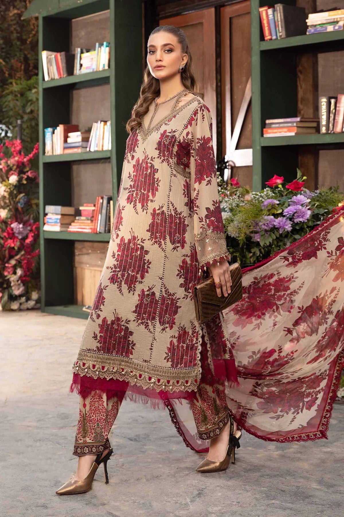 3 Piece Heavy Embroidery with Spangle Work Lawn Suit with Chiffon Dupatta - Unstitched