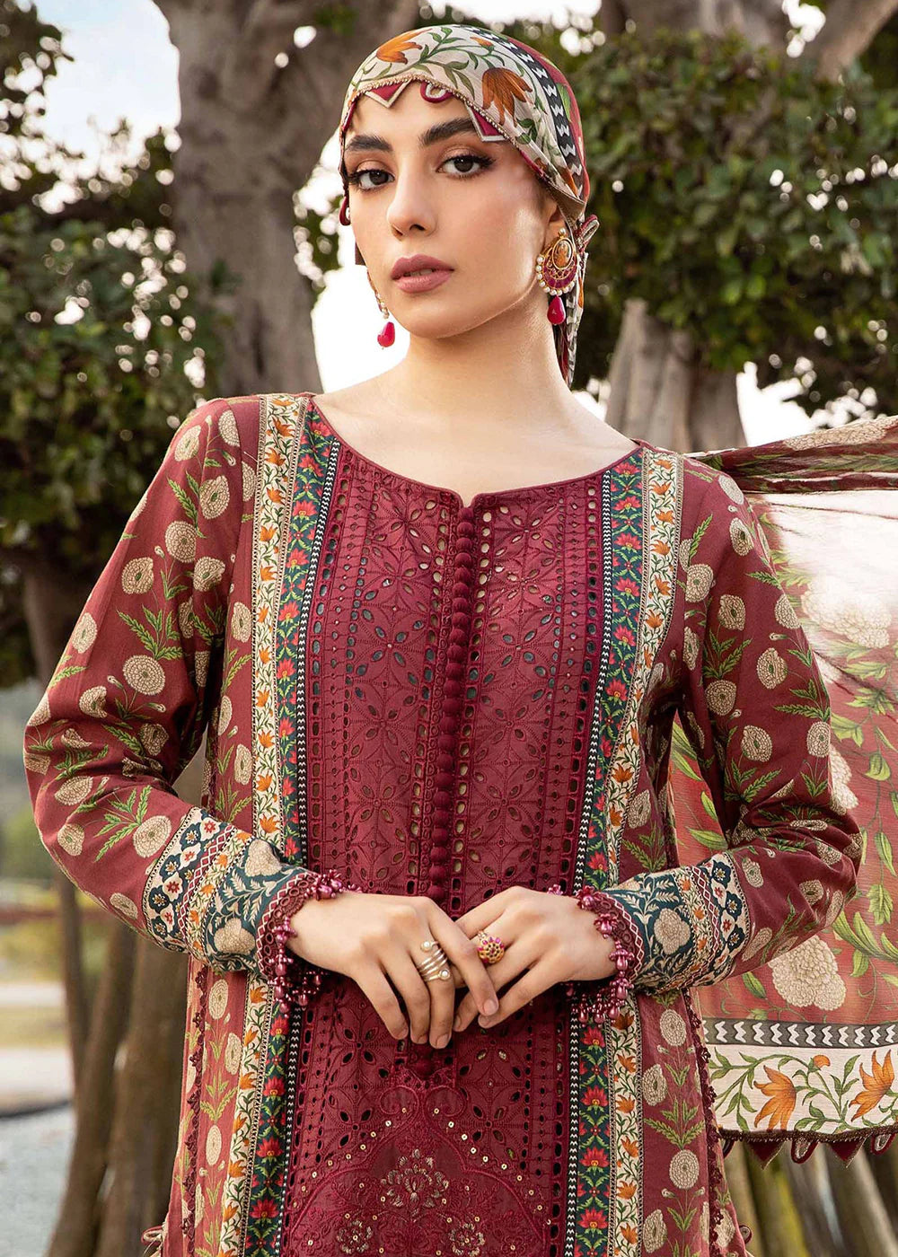 3 Piece Heavy Embroidery and Digital Printed Lawn Suit With Diamond Dupatta - Unstitched