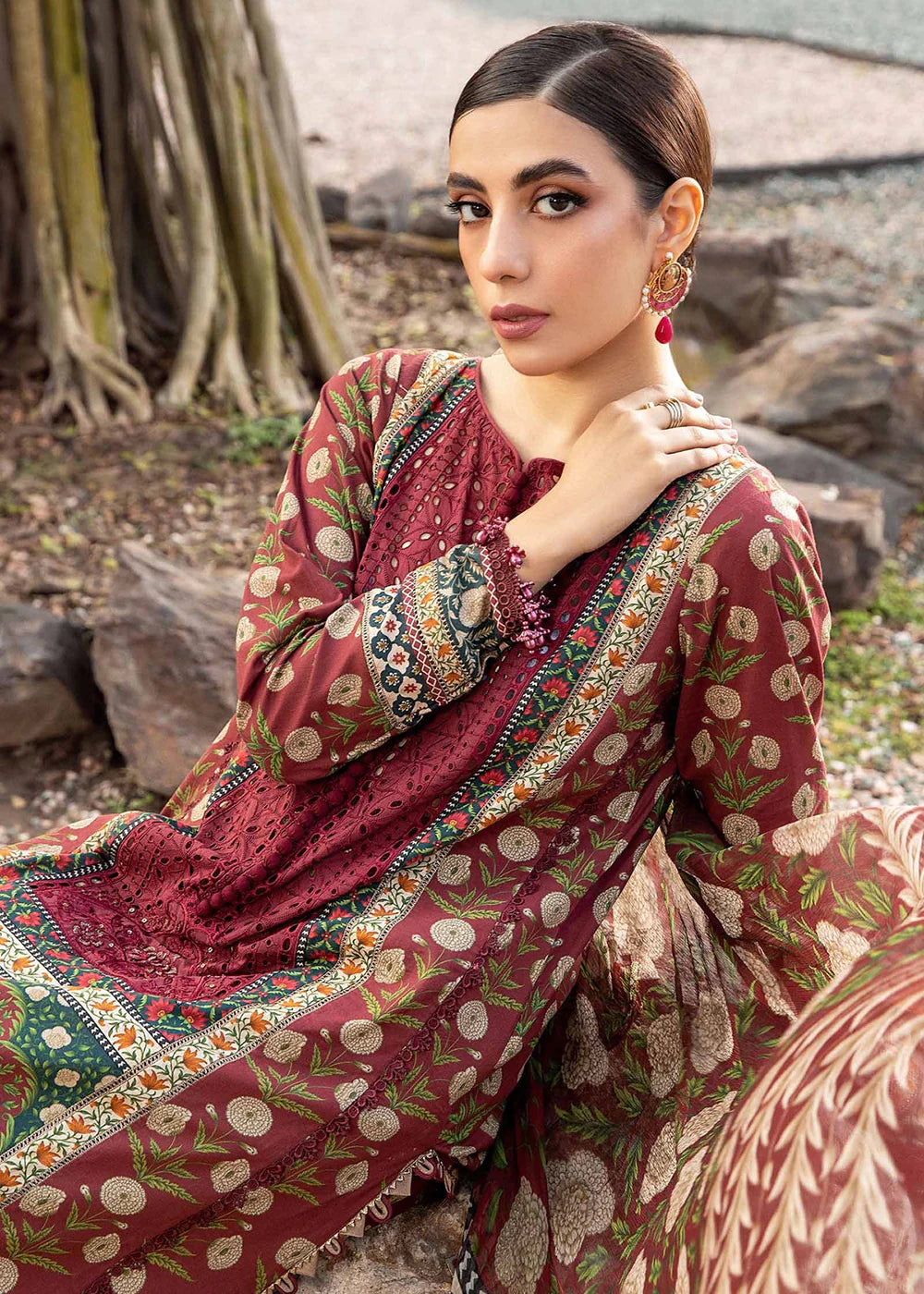 3 Piece Heavy Embroidery and Digital Printed Lawn Suit With Diamond Dupatta - Unstitched