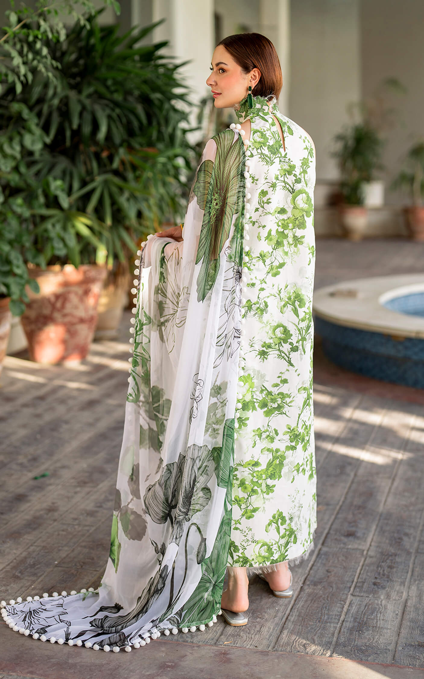 3 Pc Printed Swiss Lawn Suit With Silk Digital Dupatta - Unstitched