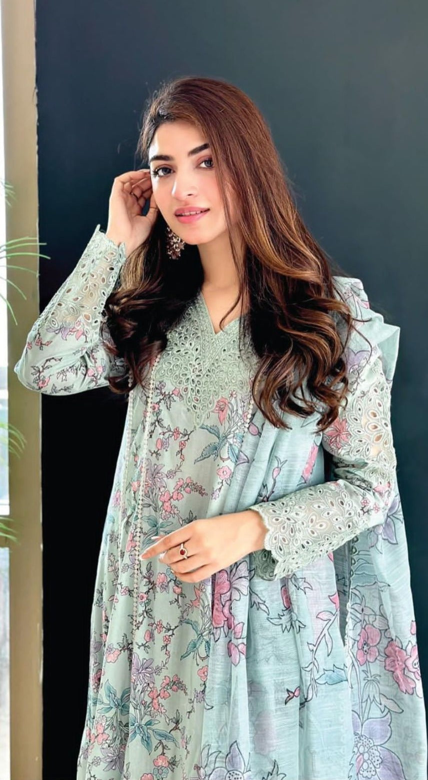 Digital Printed Pure Lawn Collection: Effortless Elegance