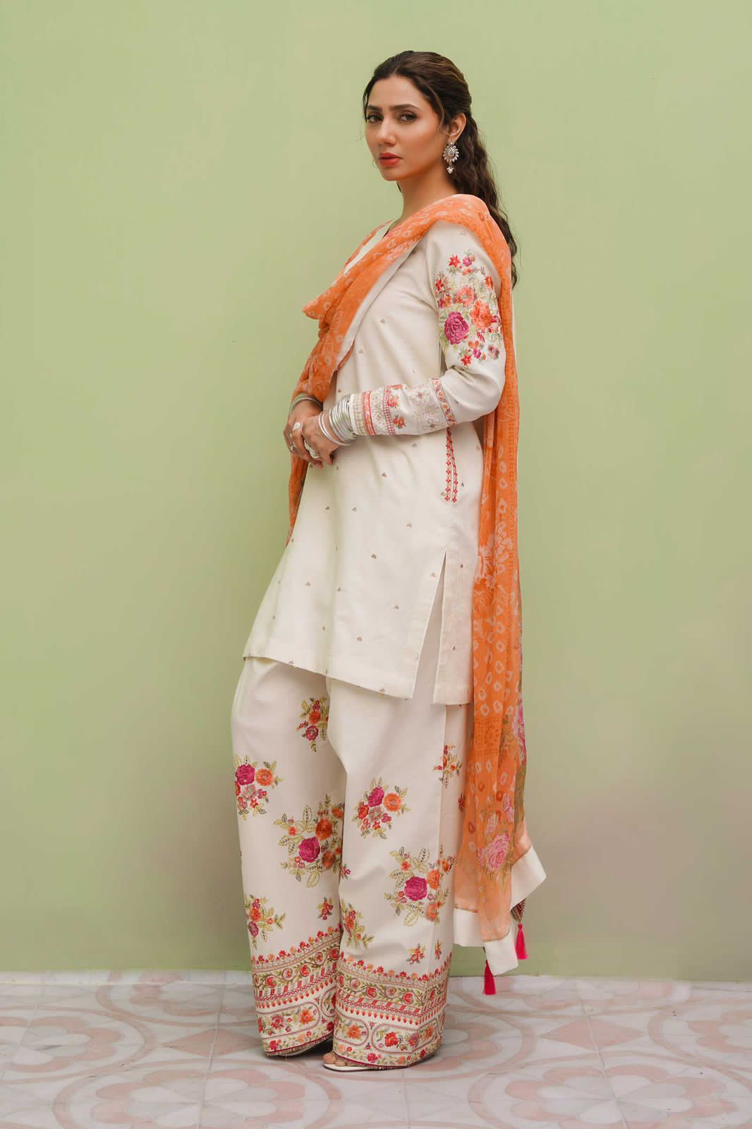 3 Piece Heavy Embroidery Suit With Khaddi Net Dupatta - Unstitched