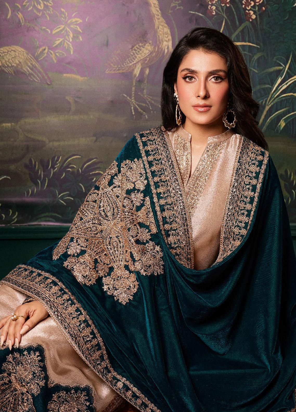 Heavy Embroidered 3 Pc Luxury Suit with Velvet Shawl - Unstitched